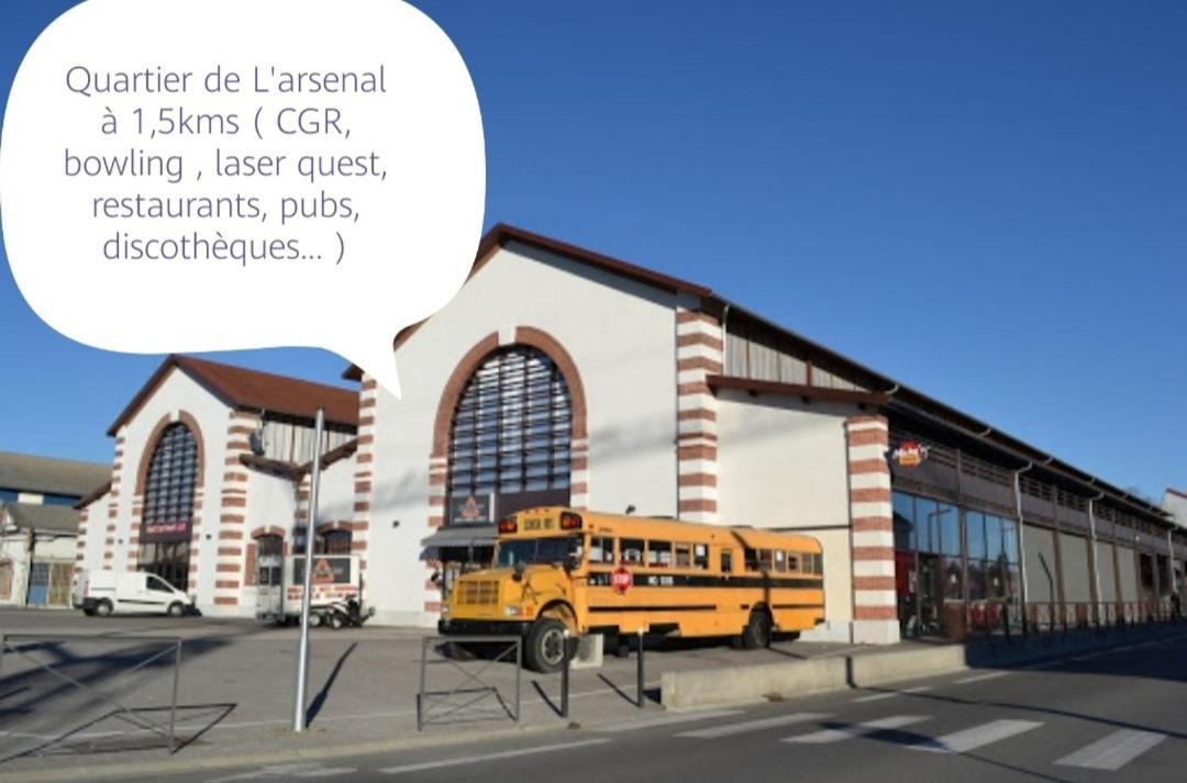 L'Appartement 7 - Centre Ville-Parking-Tv-Wifi Tarbes Exterior photo
